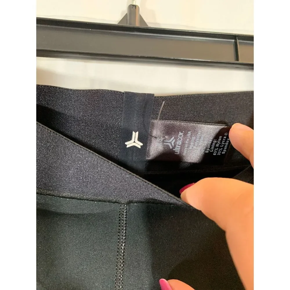 EUC UltraCor Ultra Silk Slash Collegiate Legging in Gradient Teal [SZ XS ] #2368